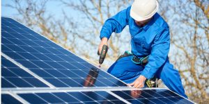 Installation Maintenance Panneaux Solaires Photovoltaïques à Lostanges
